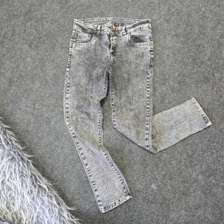 شلوار جین بچگانه