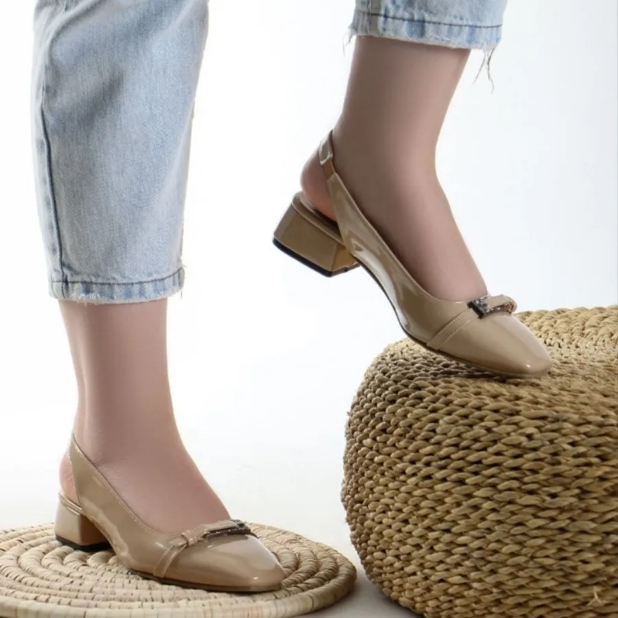 کفش ورنی زنانه