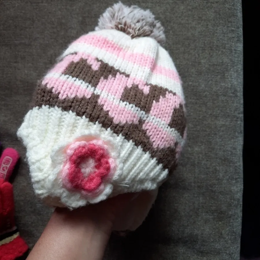 کلاه و دستکش بافت