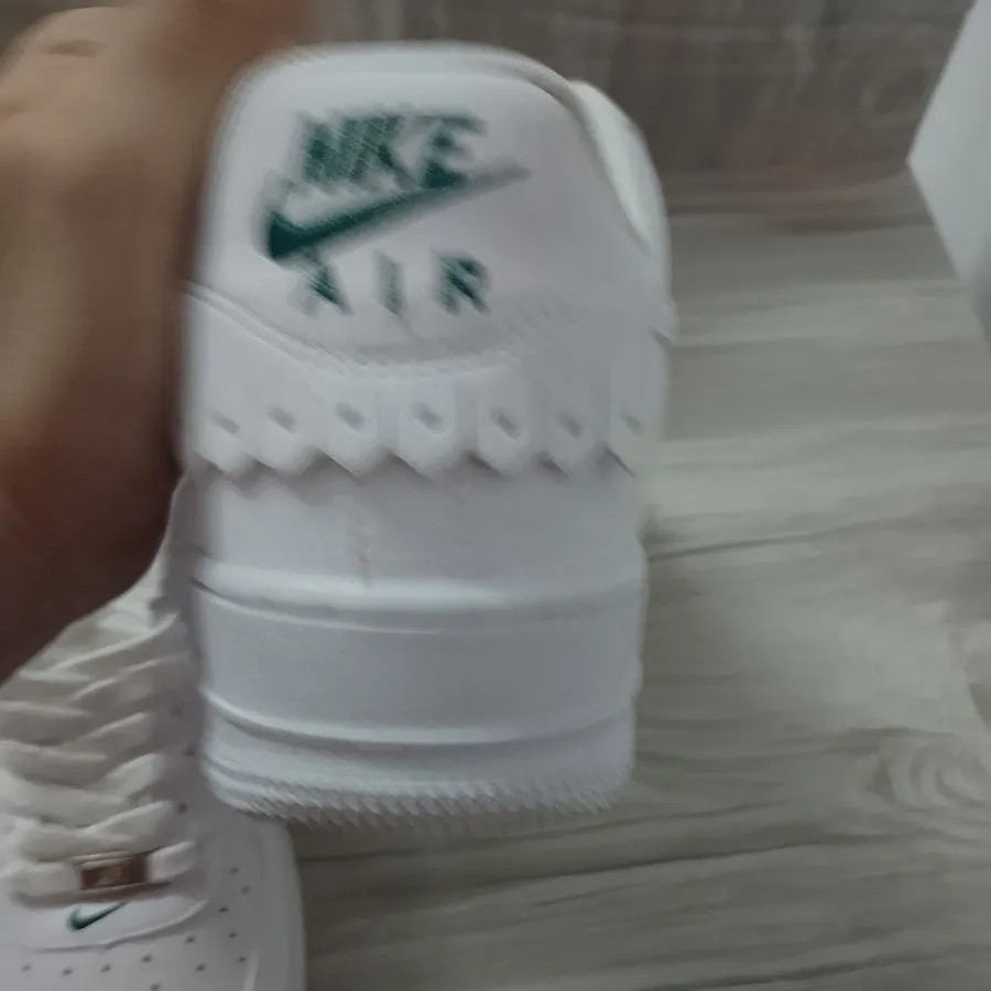 کفش کتانی اورجینال