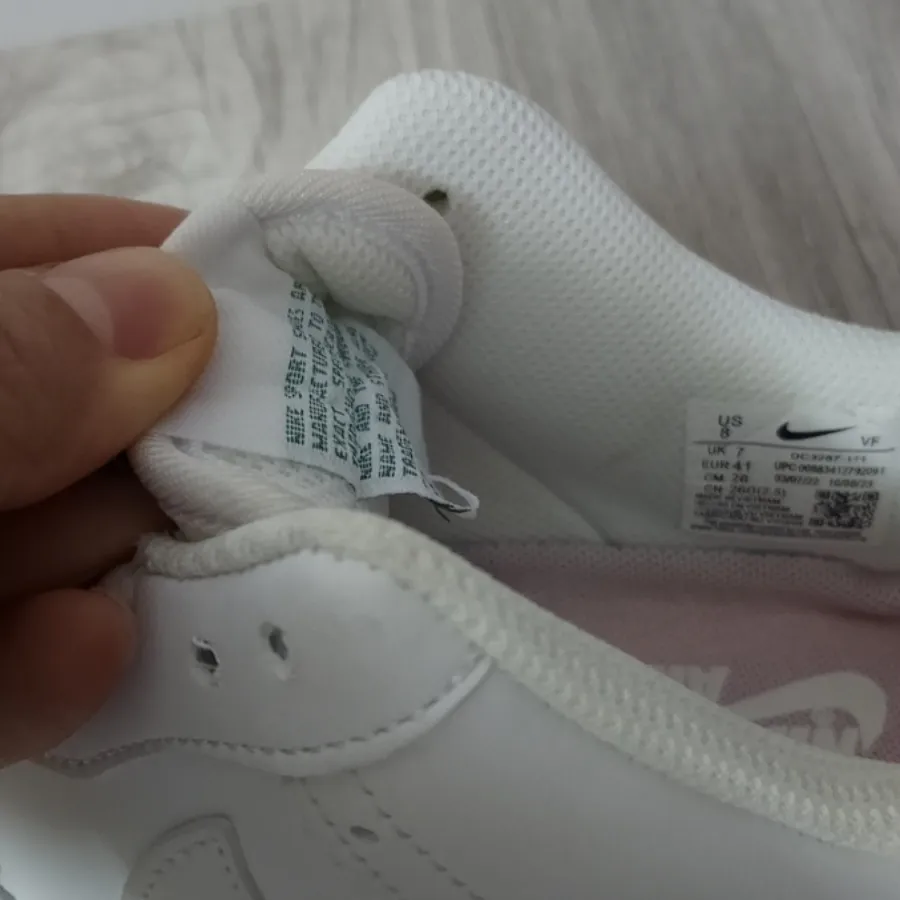 کفش کتانی اورجینال