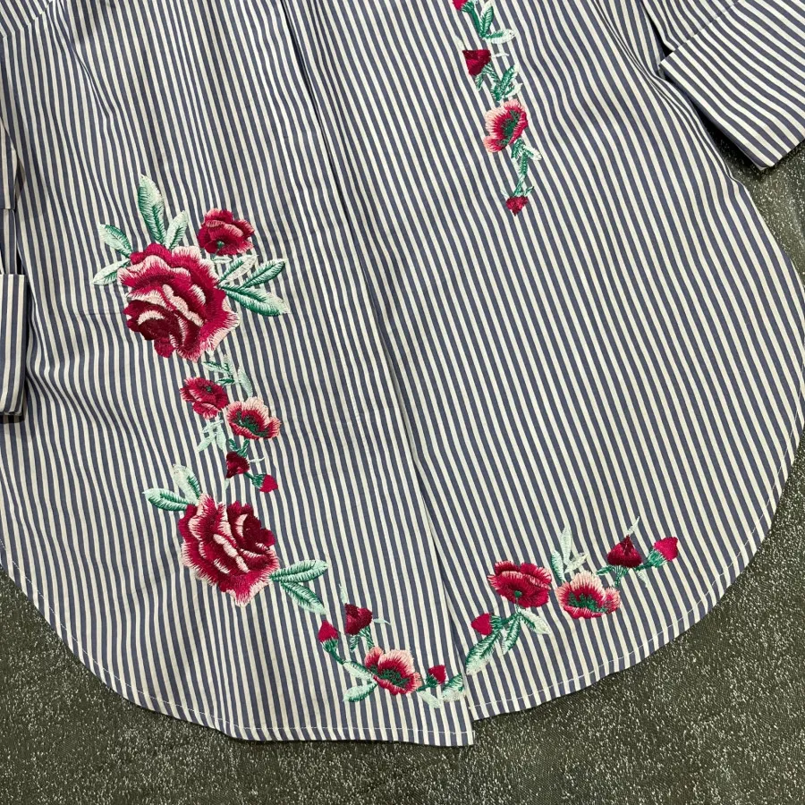 شومیز مانتویی گلدوزی