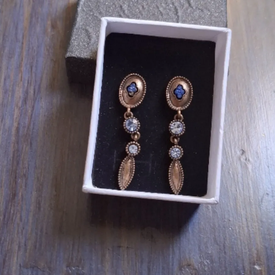 گوشواره زنانه