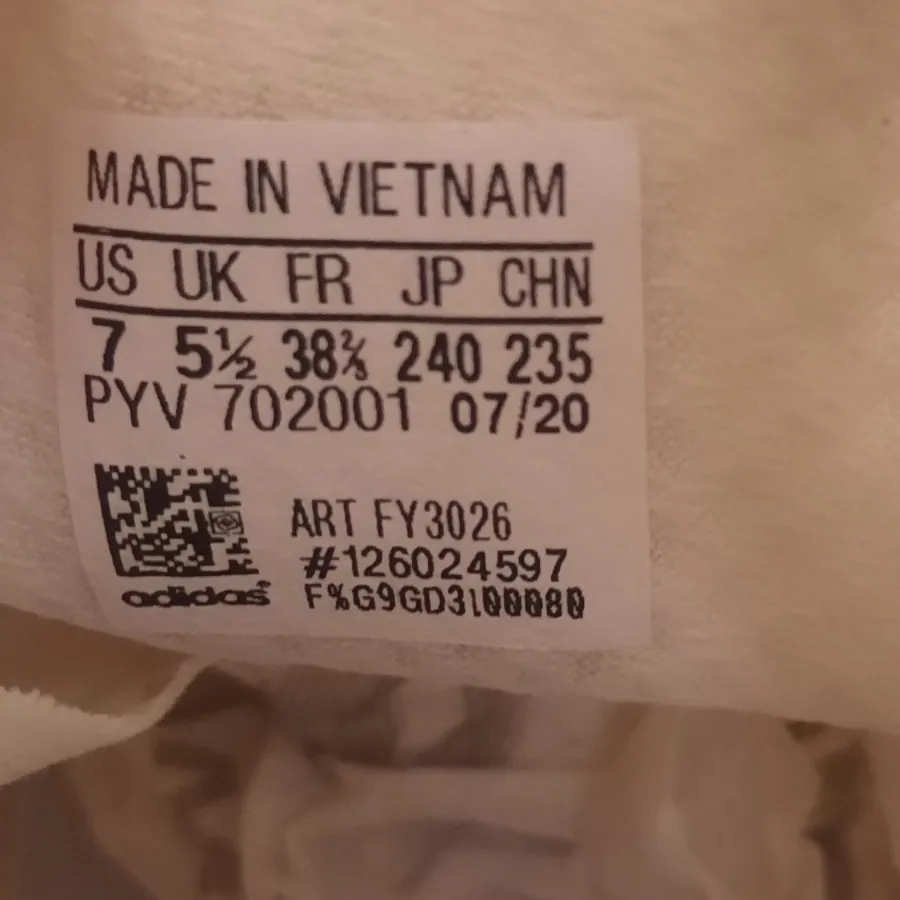 آدیداس بوست