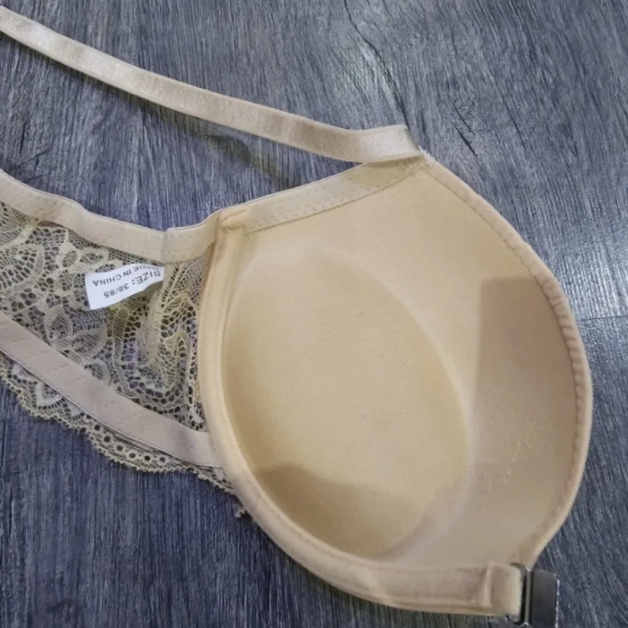 شورت و سوتین