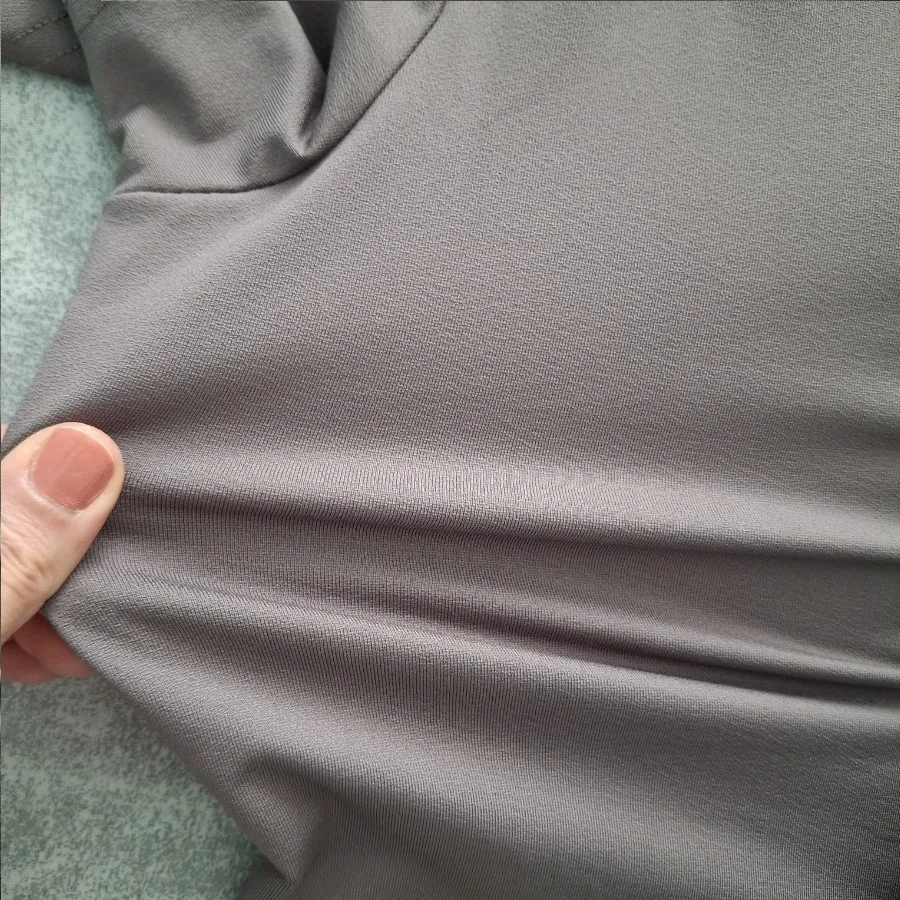 پیراهن کلاهدار