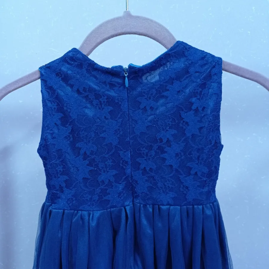 پیراهن دخترانه