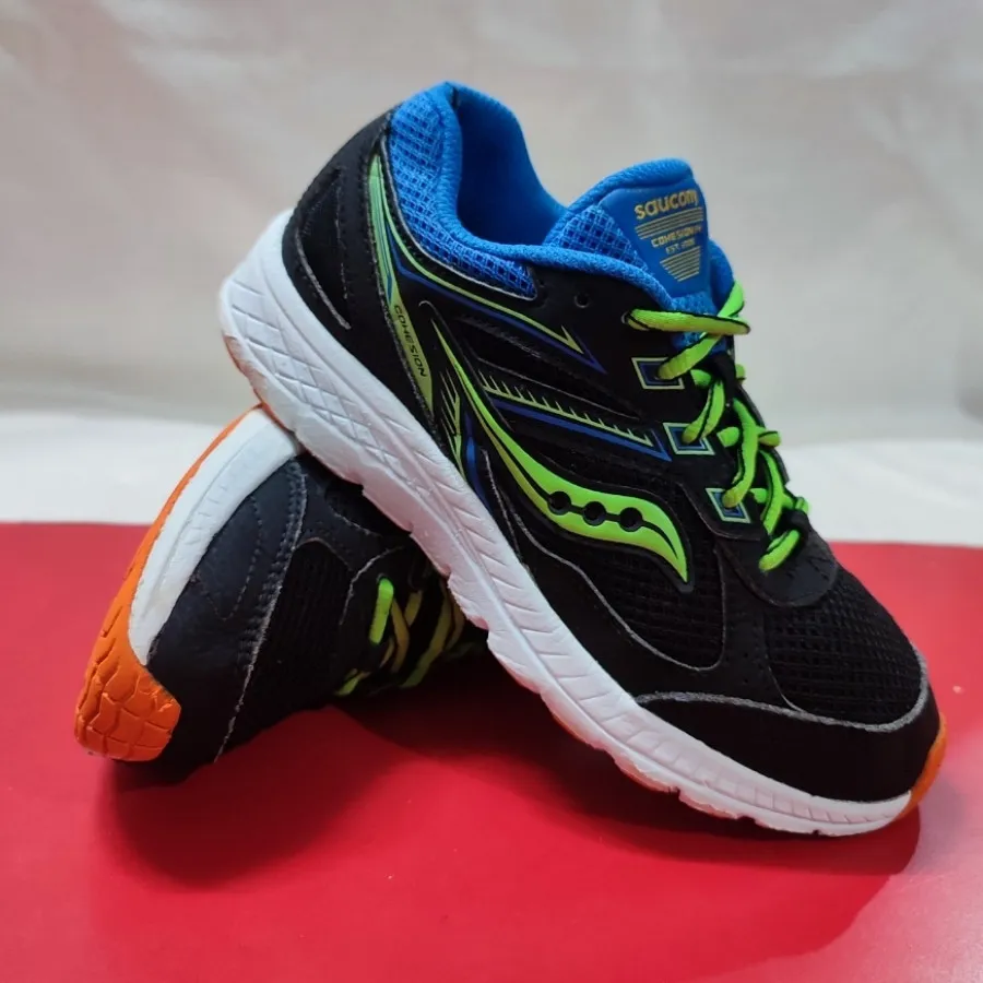 کتونی خارجی