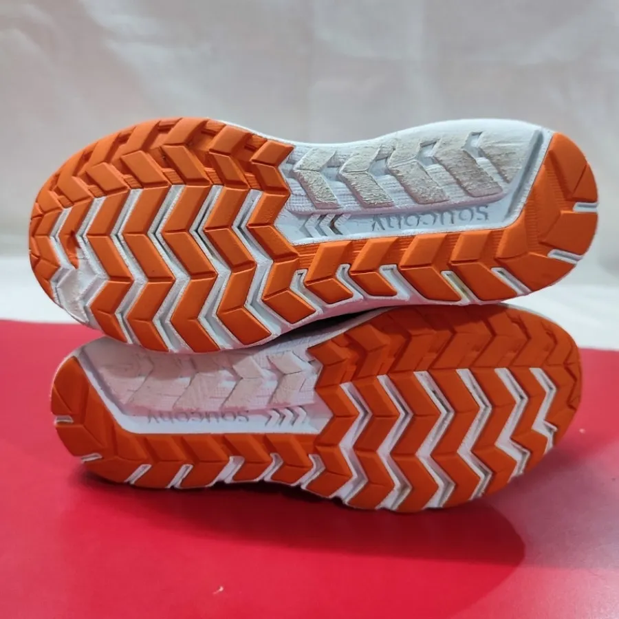 کتونی خارجی