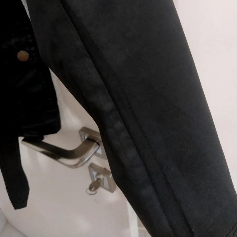 کاپشن اچ اند ام