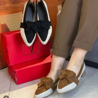 کفش کالج پاپیونی