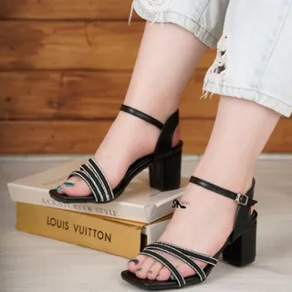 ندل پاشنه6سانت شیک