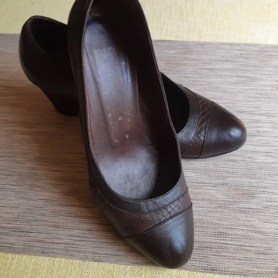 کفش چرم