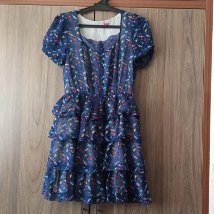 پیراهن عروسکی