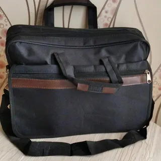 کیف اداری و لپ تاپ