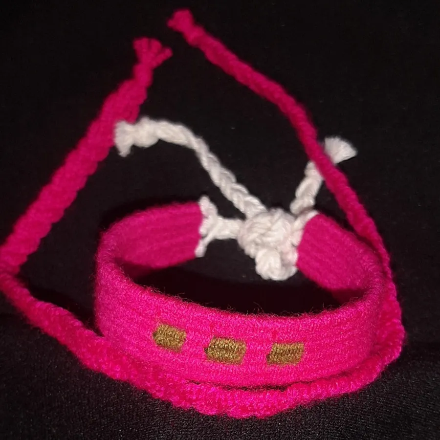 دستبند بافت مدل نگین ?