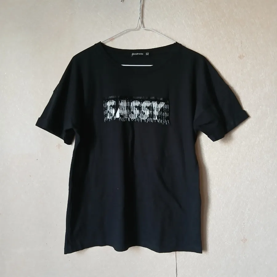 تی شرت stradivarius