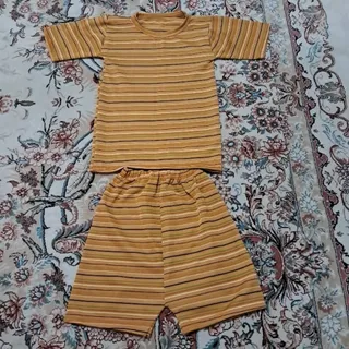 تیشرت و شلوارک