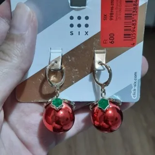 گوشواره کریسمسی برند SIX