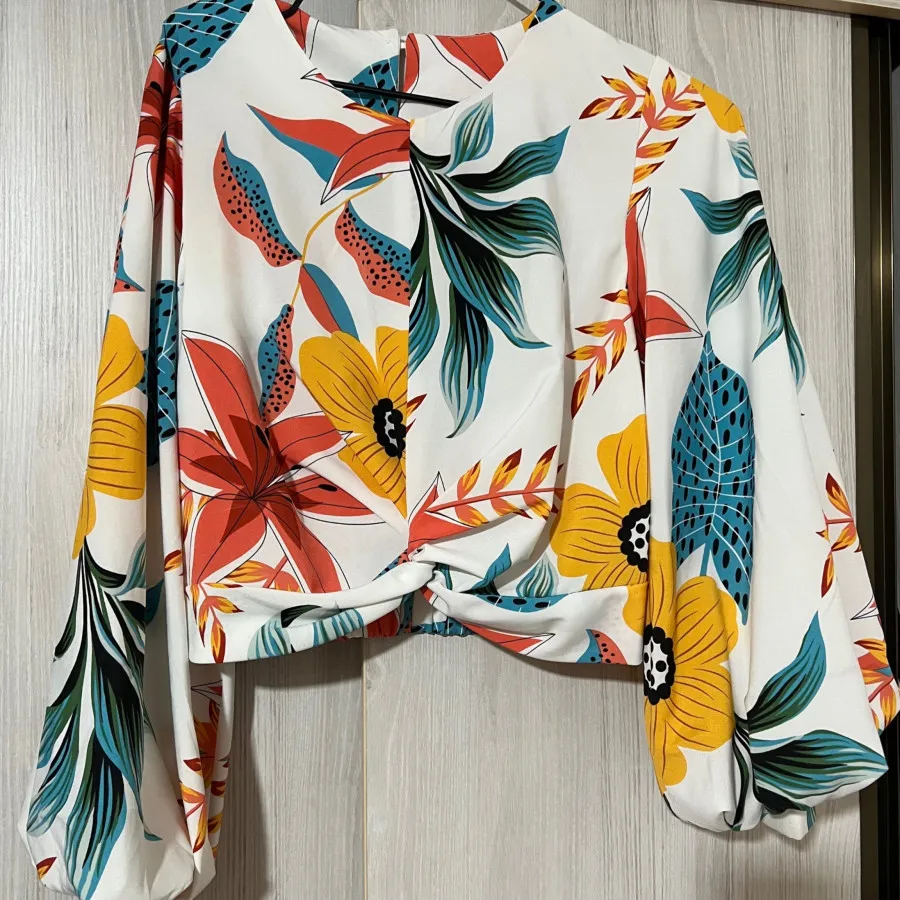 کراپ آستین بلند