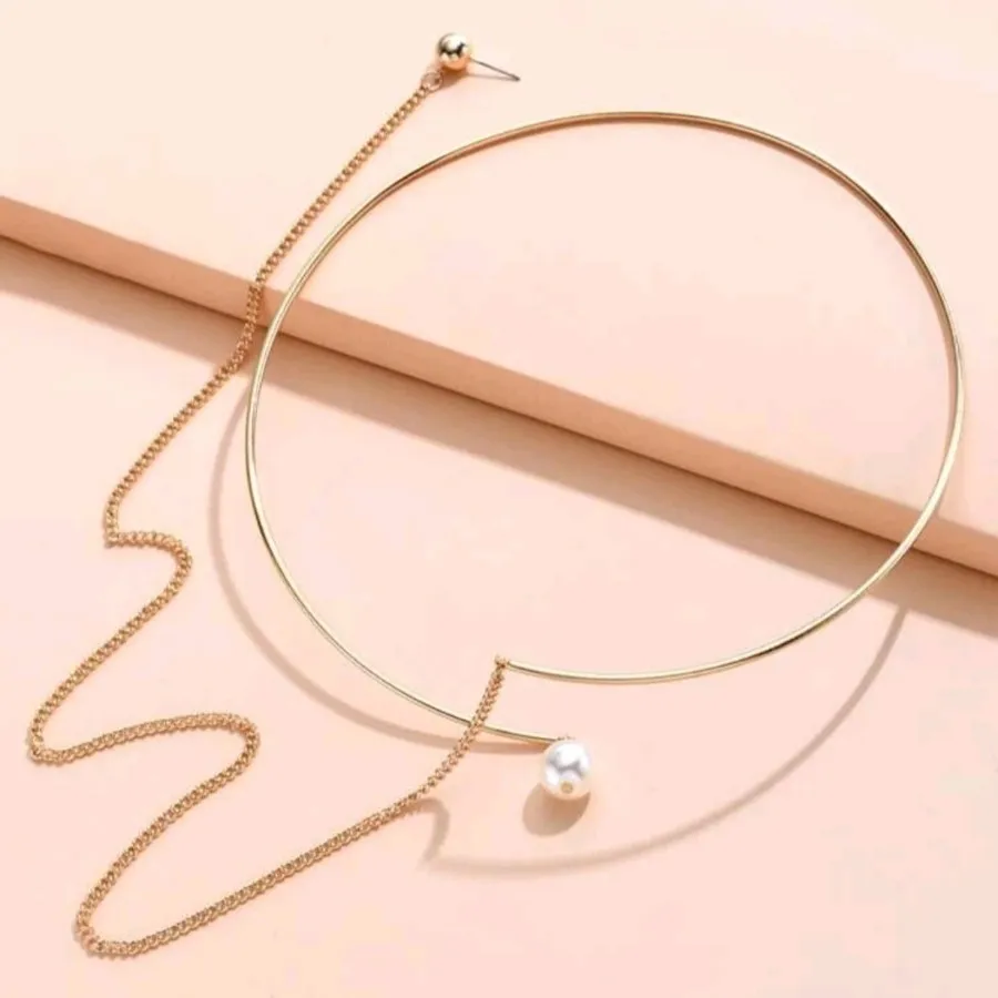 گوشواره و گردنبند