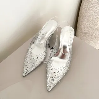 کفش پاشنه بلند منگو