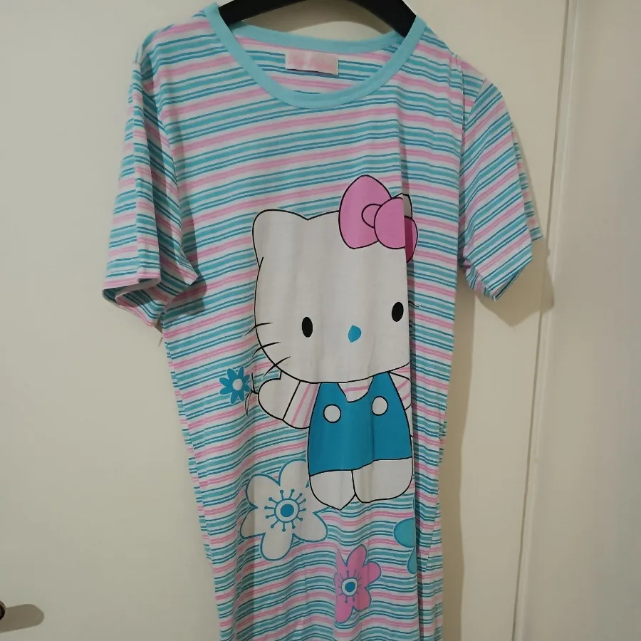 تی شرت لانگ بلند