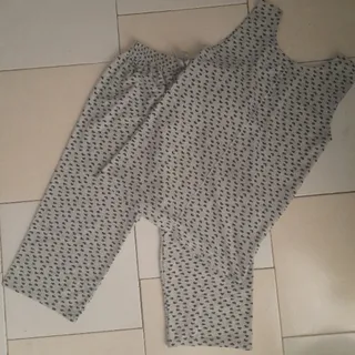 تاپ و شلوارک