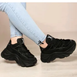 کفش کتونی  ال وی