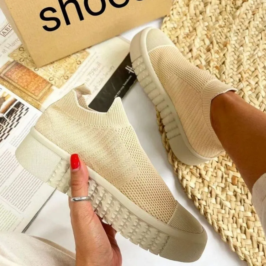 کتونی جورابی زنونه