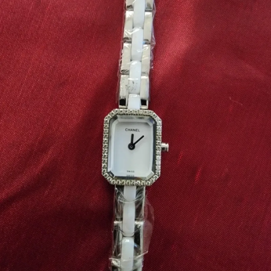 ساعت برند شنل chanel