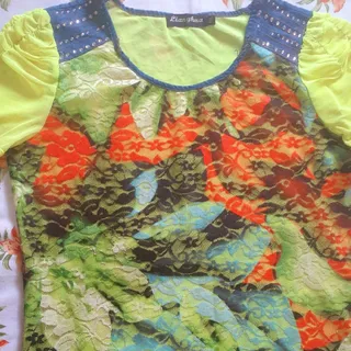 بلوز آستین کوتاه