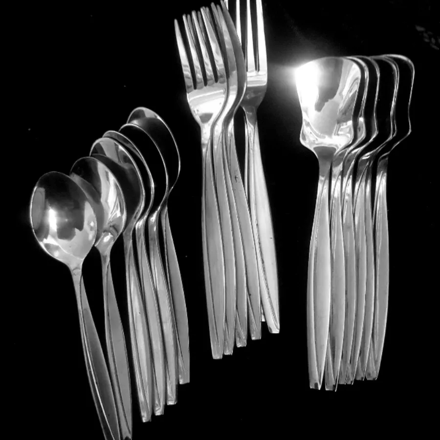 قاشق وچنگال