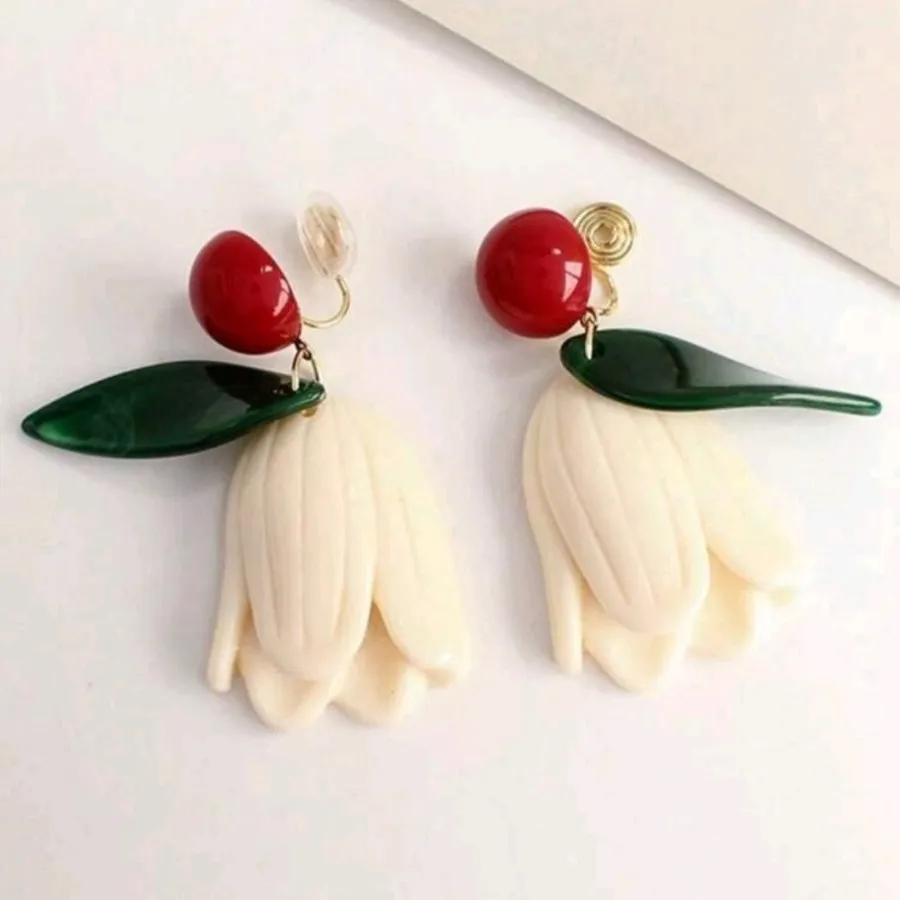 گوشواره کلیپسی سبک