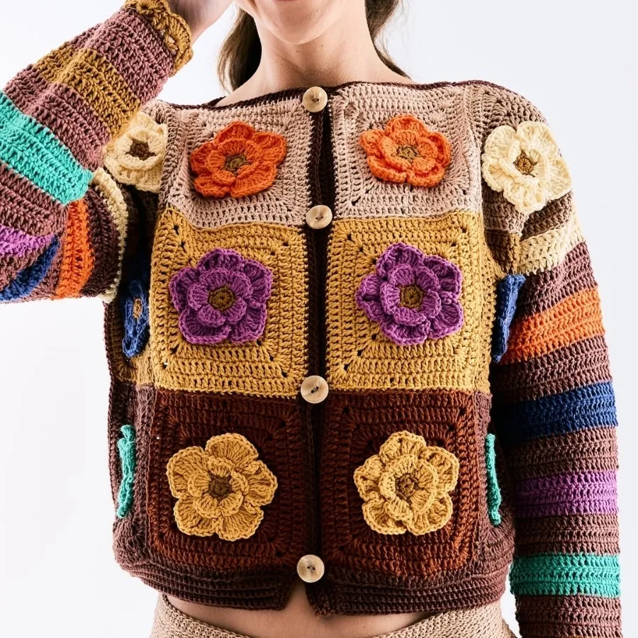 سویشرت گل برجسته