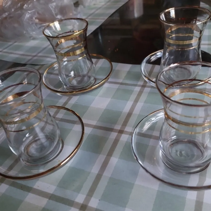 استکان و نعلبکی