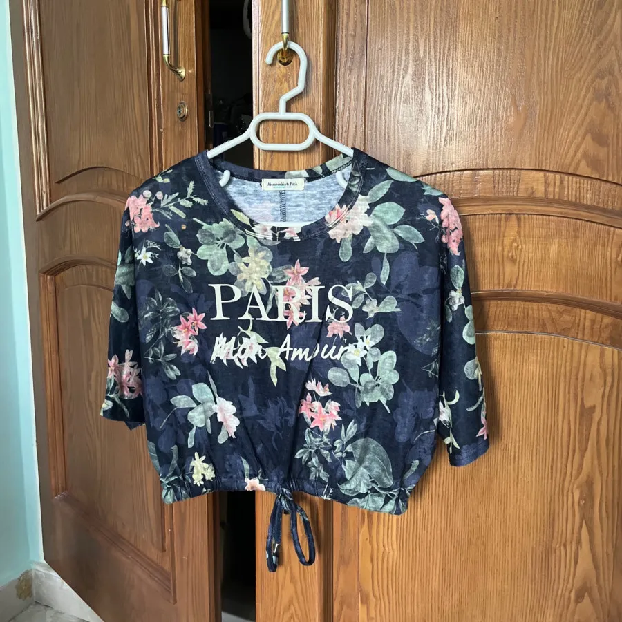 نیم تنه ابرکرومبی