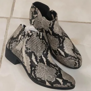 نیم بوت زنانه