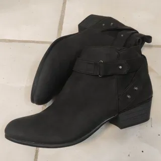 نیم بوت زنانه