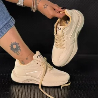 کفش کتونی پرادا رنگ کرم