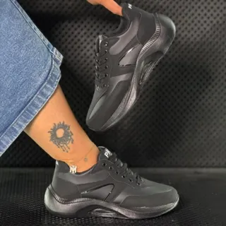 کفش کتانی پرادا