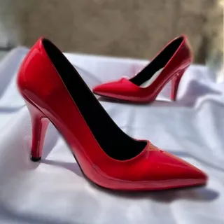 کفش مجلسی پاشنه7 جنس ورنی