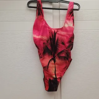 مایو استخری primark