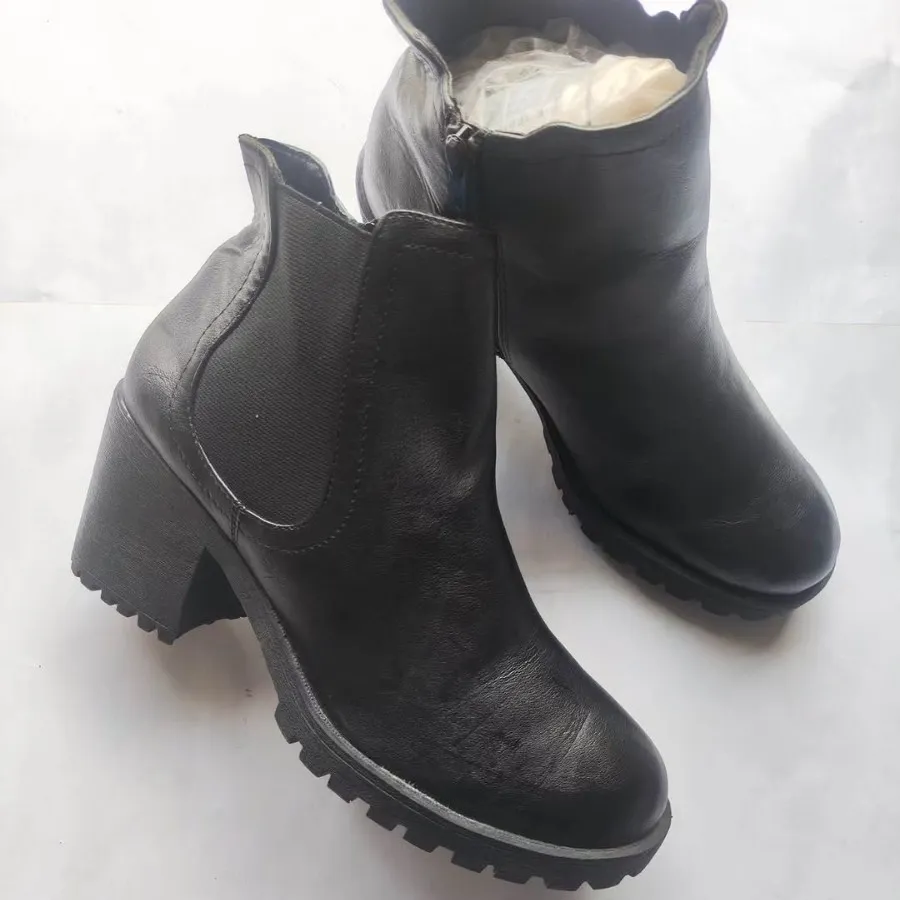 نیم بوت زنانه