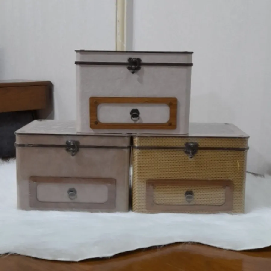 باکس چوبی ارایشی