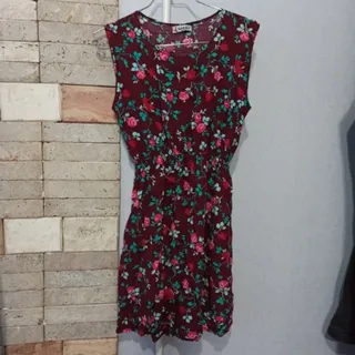 پیراهن گلدار