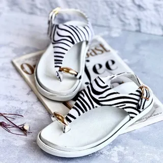 صندل انگشتری در دو رنگ