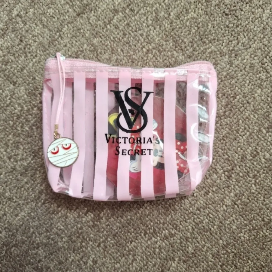 کیف آرایشی با آیینه