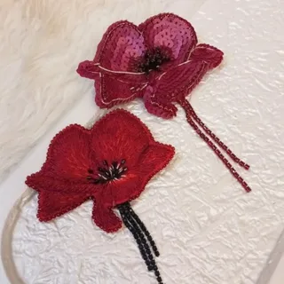 سنجاق سینه تمام گلدوزی