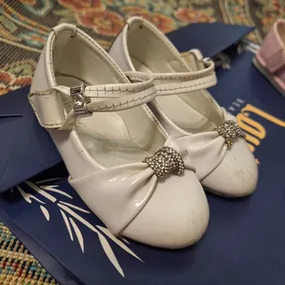 کفش سواروسکی